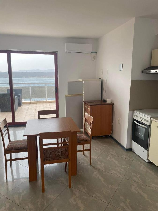 Safo Apartments And Rooms Sozopol Exterior foto